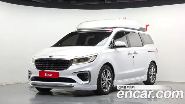 Kia Canival 2019 — photo 1