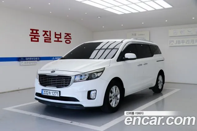 Kia Canival 2015 — photo 1