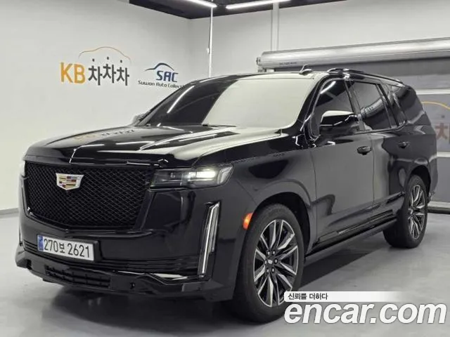 Cadillac Escalade 2023 — photo 1