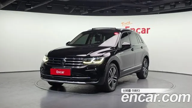 Volkswagen Tiguan 2021 — photo 1