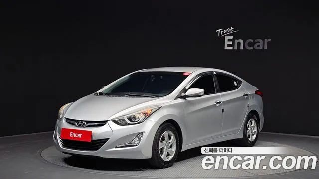 Hyundai AVANTE 2016 — photo 1