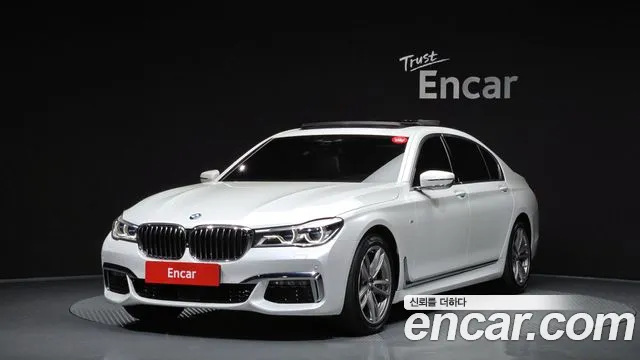 BMW 7-Series 2018 — photo 1