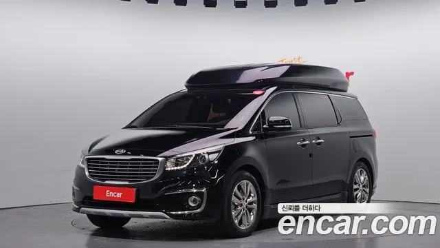Kia Canival 2016 — photo 1