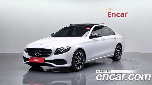 Mercedes-Benz E-Class 2017 — photo 1