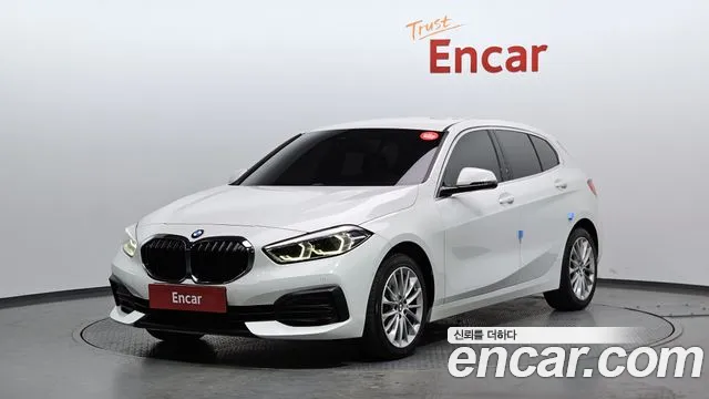 BMW 1-Series 2020 — photo 1
