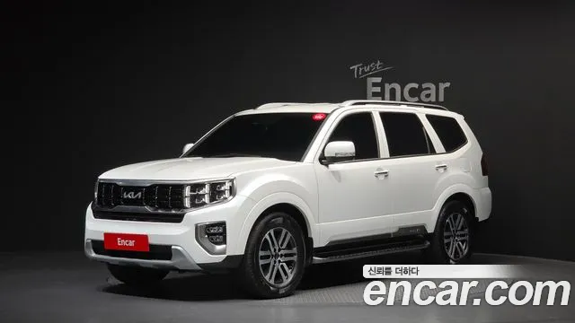 Kia Mohave 2023 — photo 1