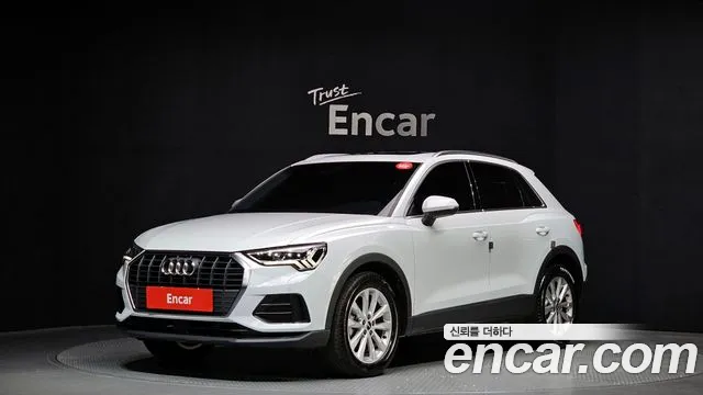 Audi Q3 2023 — photo 1
