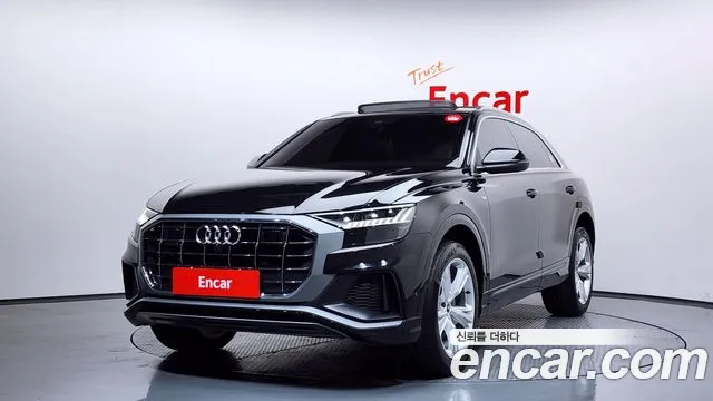 Audi Q8 2023 — photo 1