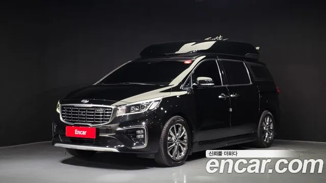 Kia Canival 2019 — photo 1