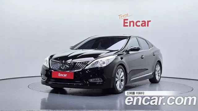 Hyundai Grandeur 2011 — photo 1