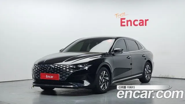 Hyundai Grandeur 2022 — photo 1