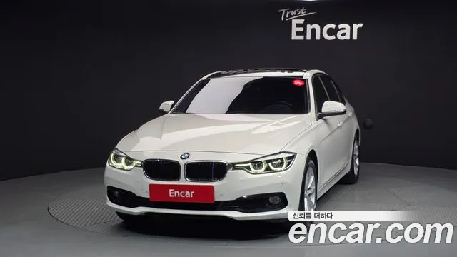 BMW 3-Series 2018 — photo 1