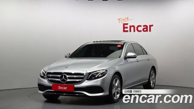 Mercedes-Benz E-Class 2018 — photo 1