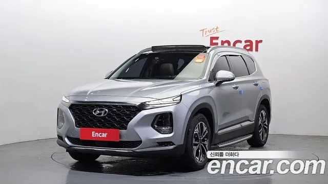 Hyundai Santafe 2019 — photo 1
