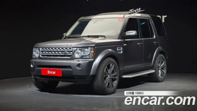 Land Rover Discovery 2011 — photo 1