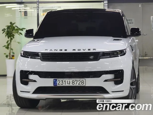 Land Rover Range Rover Sport 2023 — photo 1