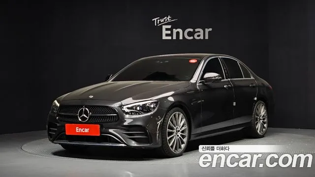Mercedes-Benz E-Class 2021 — photo 1