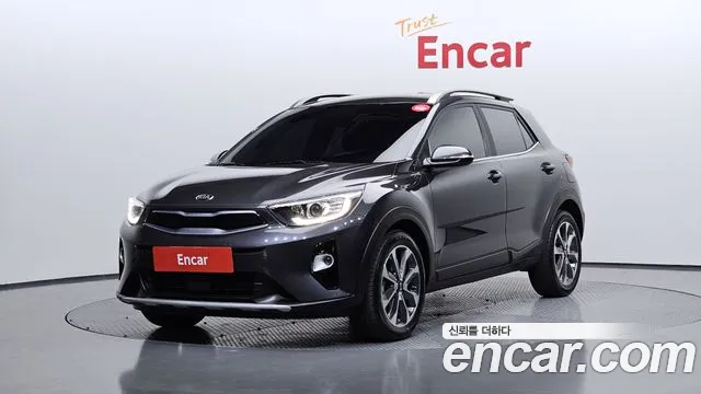 Kia Stonic 2019 — photo 1