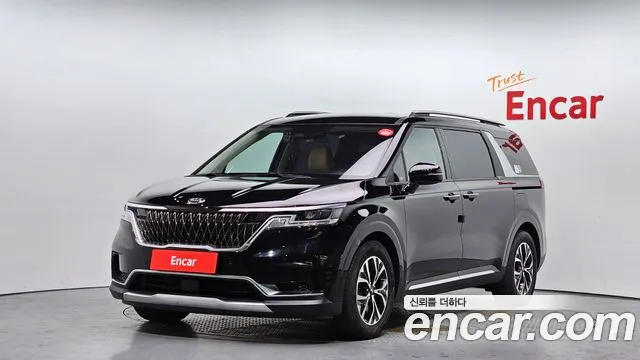 Kia Canival 2021 — photo 1