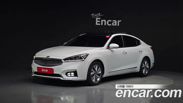 Kia K7 2017 — photo 1