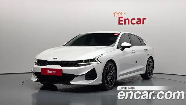 Kia K5 2020 — photo 1