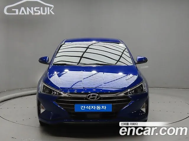 Hyundai AVANTE 2019 — photo 1