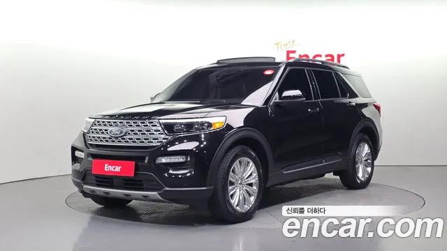 Ford Explorer 2021 — photo 1