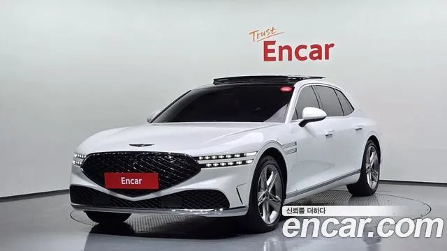 Genesis G90 2023 — photo 1