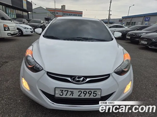 Hyundai AVANTE 2014 — photo 1