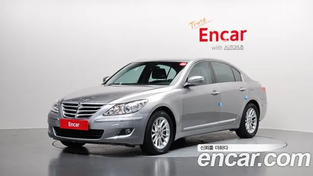 Hyundai Genesis 2009 — photo 1