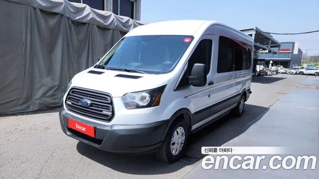 Ford Transit 2015 — photo 1
