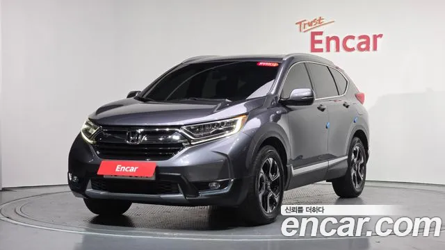 Honda CR-V 2017 — photo 1