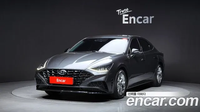 Hyundai Sonata 2023 — photo 1