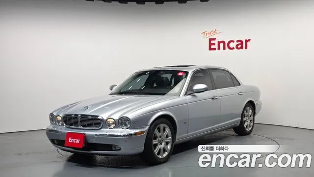 Jaguar XJ-8 2006 — photo 1