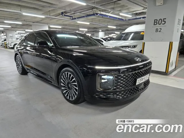 Hyundai Grandeur 2023 — photo 1