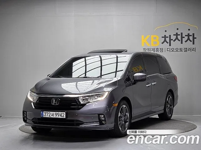 Honda Odyssey 2022 — photo 1