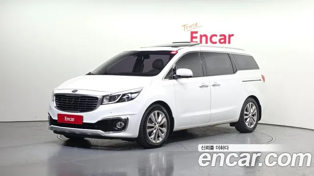 Kia Canival 2016 — photo 1
