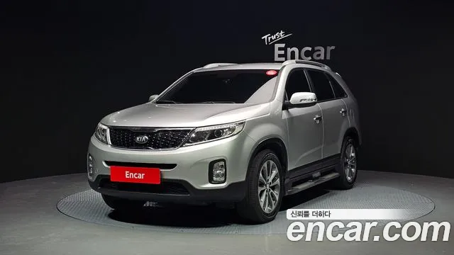 Kia Sorento 2013 — photo 1