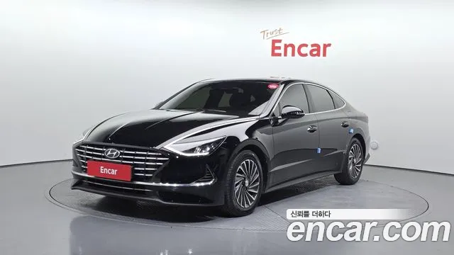 Hyundai Sonata 2022 — photo 1