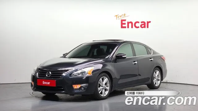 Nissan Altima 2015 — photo 1