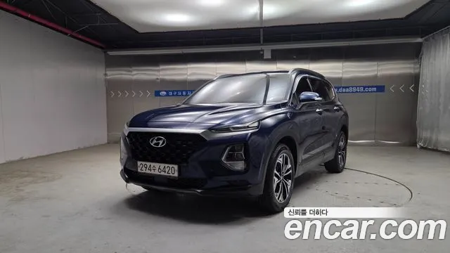 Hyundai Santafe 2019 — photo 1