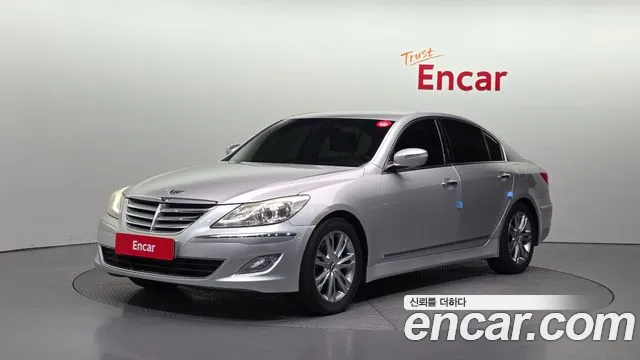 Hyundai Genesis 2012 — photo 1