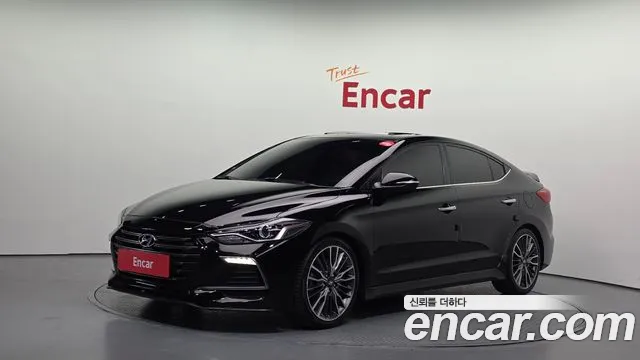 Hyundai AVANTE 2017 — photo 1
