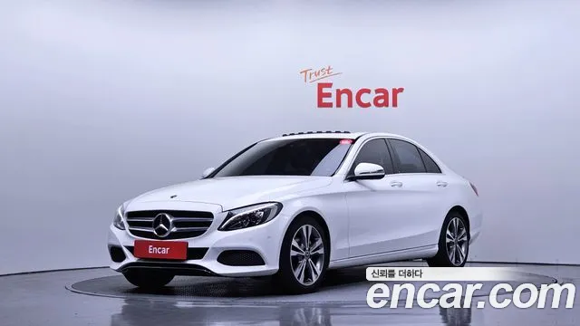 Mercedes-Benz C-Class 2018 — photo 1