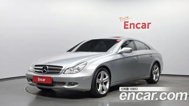 Mercedes-Benz CLS-Class 2009 — photo 1