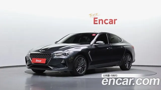 Genesis G70 2018 — photo 1