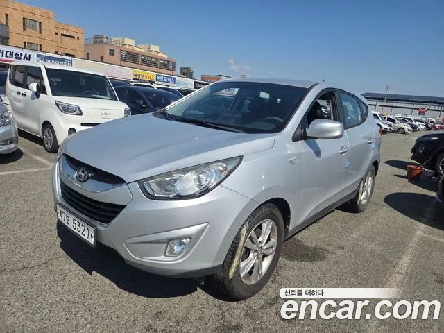 Hyundai Tucson 2011 — photo 1