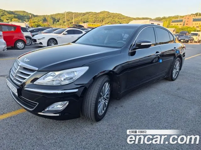 Hyundai Genesis 2014 — photo 1