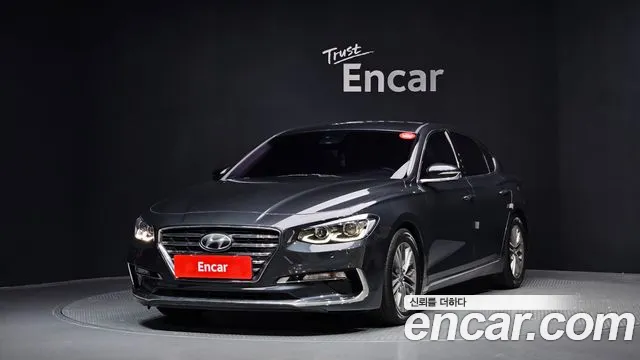 Hyundai Grandeur 2018 — photo 1
