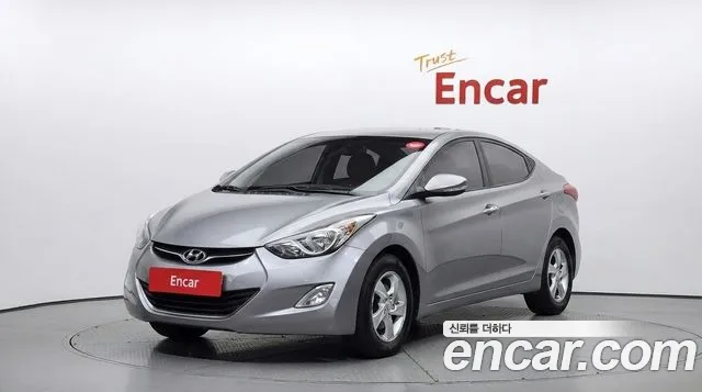 Hyundai AVANTE 2012 — photo 1